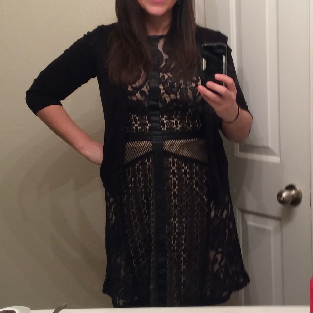 Lace black dress with beige inner lining